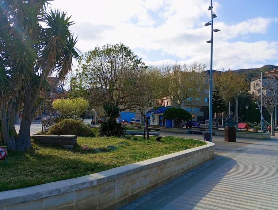 Paraiso De La Costa Brava Portbou Exterior foto